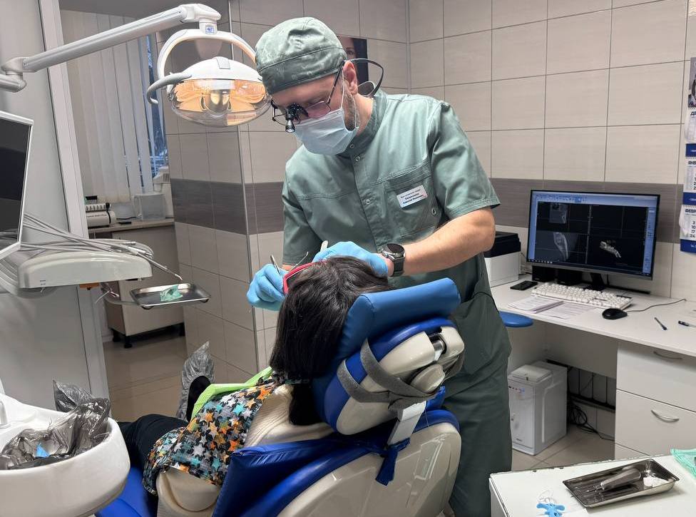 Как ухаживать за лункой после удаления зуба? 